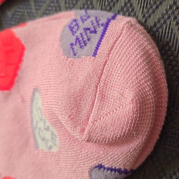 MIXIT BRAND WOMEN'S HEARTS VALENTINES BUNDLE OF 3 CREW SOCKS FITS SHOE SIZE 4-10 - Picture 6 of 9